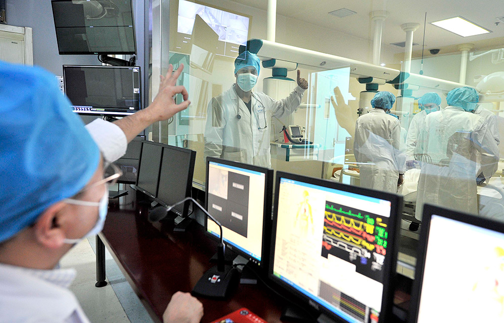 International Students in Medical Lab
