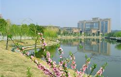 Pottery gallery of Jingdezhen Ceramic Institute